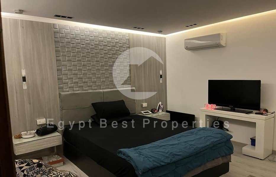 13 1d6ced61-d23f-45f6-92fd-22839b27e63f. jpeg