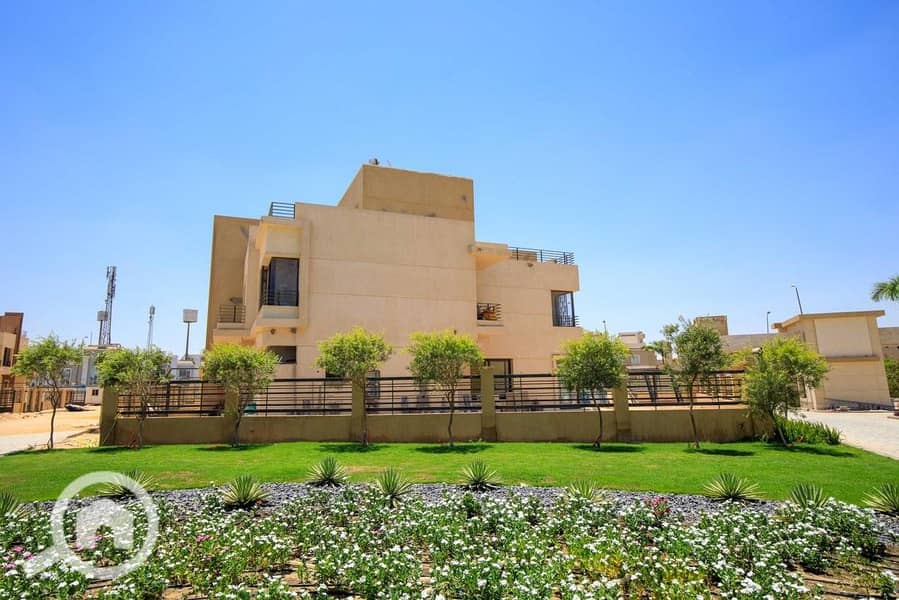 4 WhatsApp Image 2025-04-14 at 12.19. 37 PM (1). jpeg