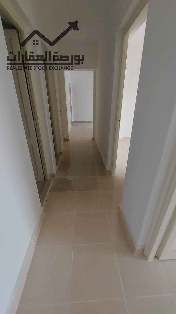 2 84a57425-b3da-4c91-afb4-582815bf3a97. jpg