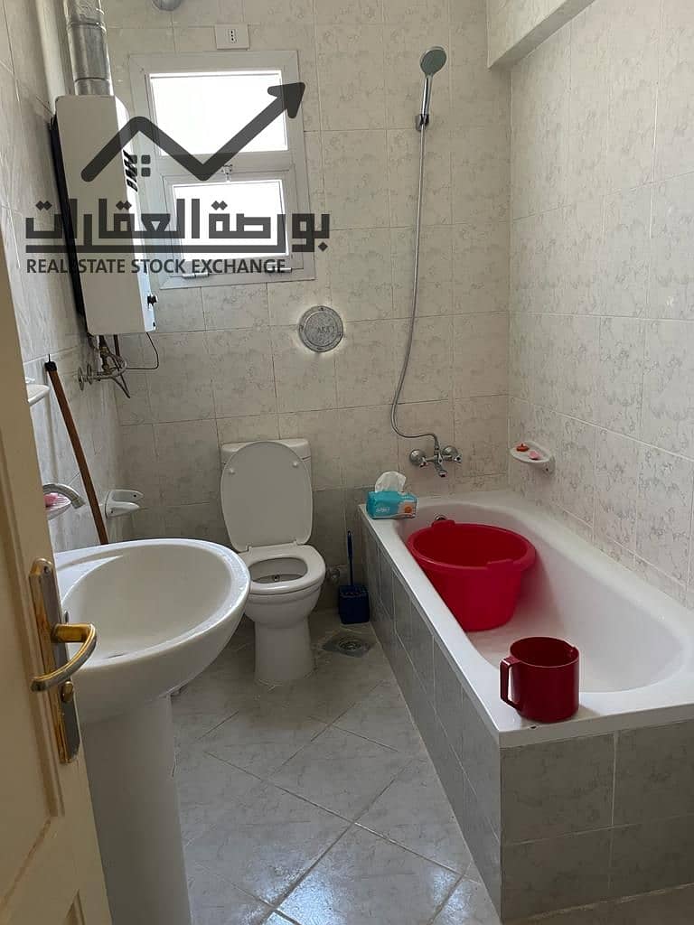 7 6a80ec2c-fa8c-43f6-bf29-e201865ce6f5. jpg