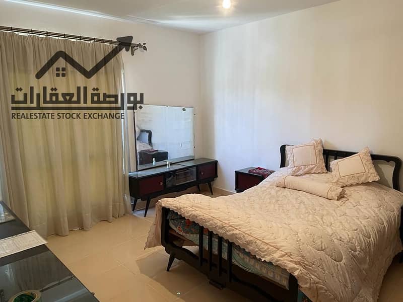 10 f3eaf1d7-65fe-4e29-842e-aa111f2ff4c2. jpg