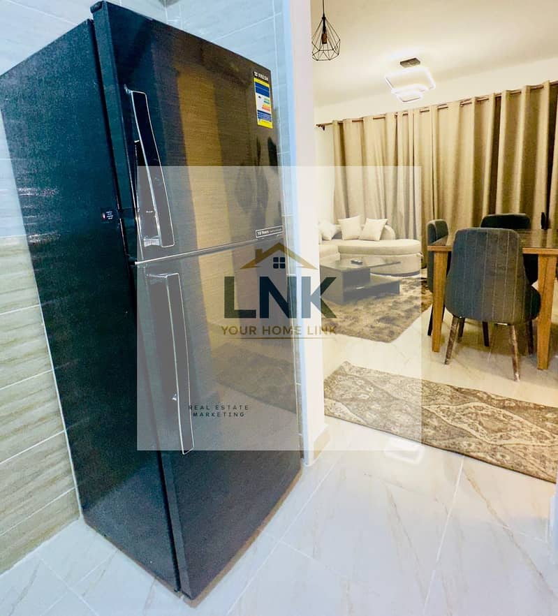 9 9a87421c-a5da-438e-a544-74d211b31a00. jpg