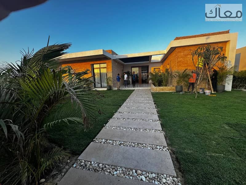 3 5e3114ee-56a3-42f9-b6fa-efa93bccbf15. jpg