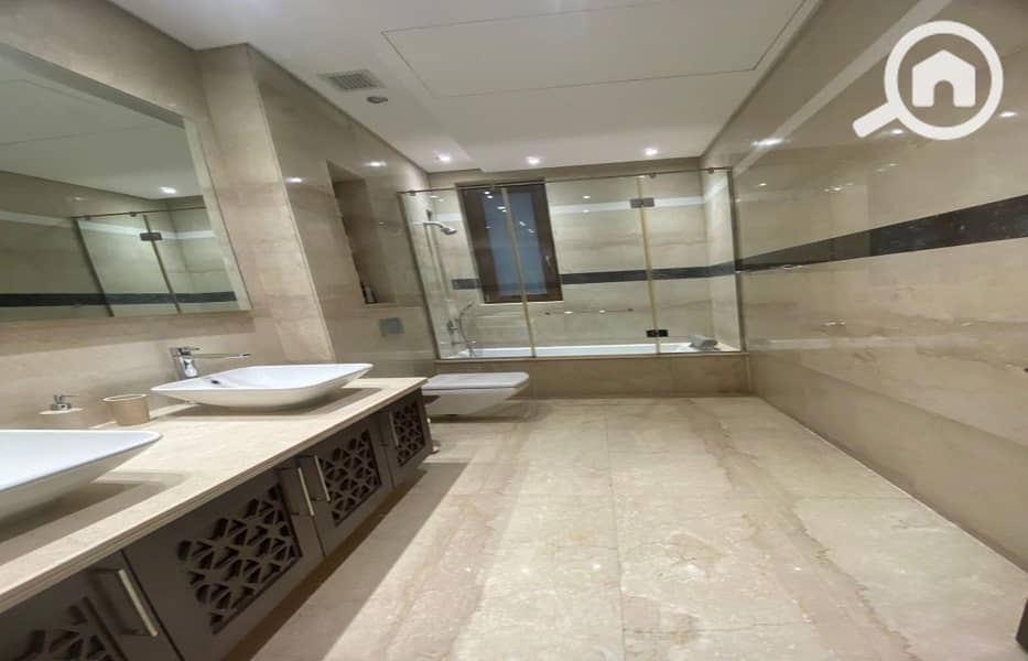 6 362672825_6545849742175902_5423337077845735152_n_1400x900. jpg