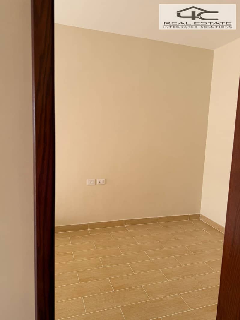 2 WhatsApp Image 2026-01-19 at 12.48. 35 PM. jpeg