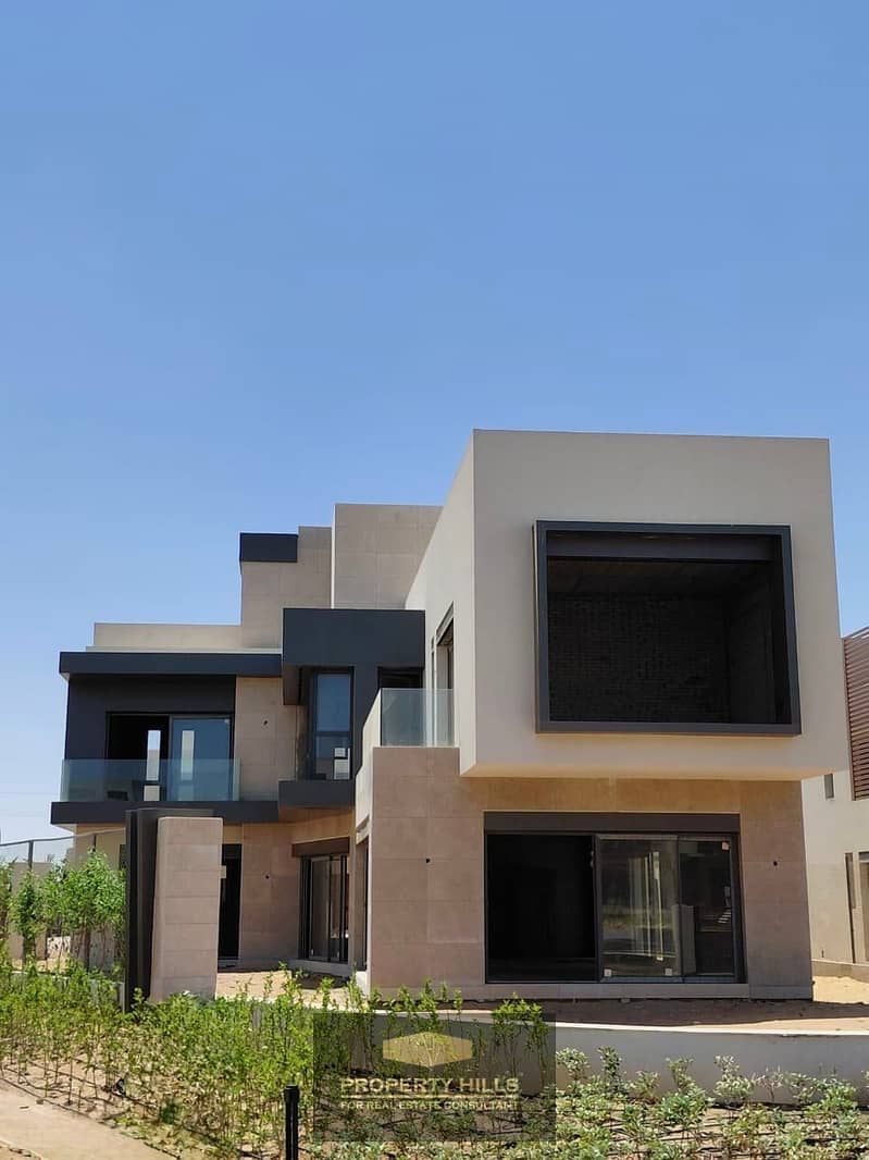 2 d8f2dfb0-842c-4d36-b039-1224a027722f. jpg