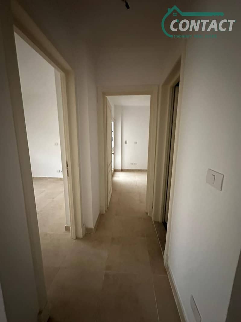 8 c673590f-bebc-4cb5-94d3-beb9c2070a88. jpg