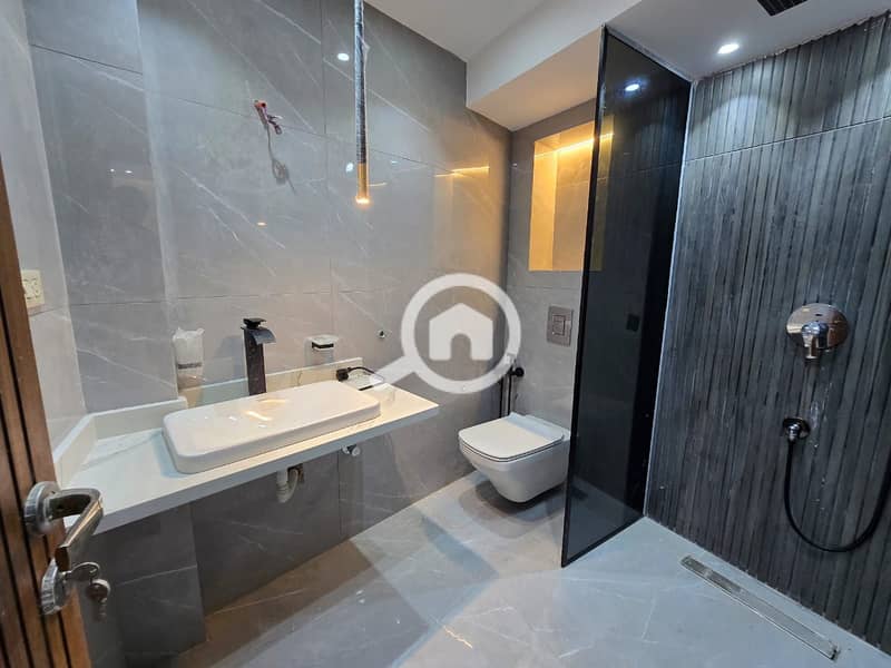 14 WhatsApp Image 2025-11-28 at 19.38. 16 (3). jpeg