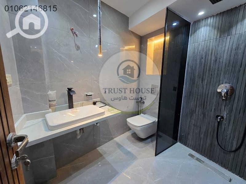 8 WhatsApp Image 2025-11-29 at 14.50. 39 (6). jpeg