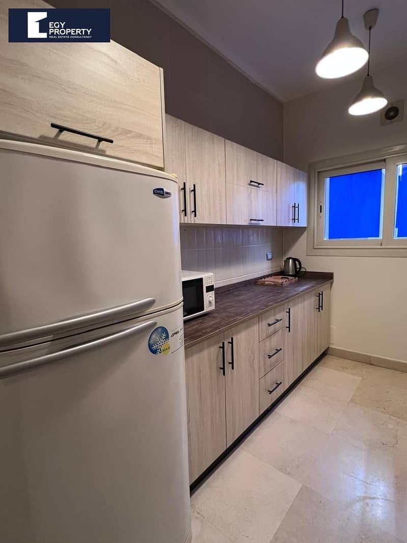 7 _files_bb211aa3-2899-45c9-ba77-2ef4a77c72b3. jpeg