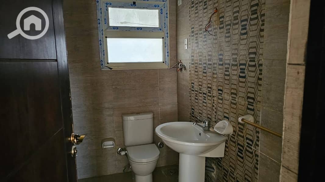 9 WhatsApp Image 2025-10-26 at 4.53. 07 PM. jpeg