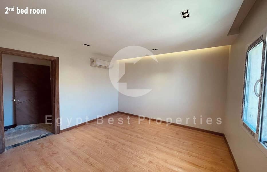 4 83621c37-d861-44e4-916a-f0feafd6ee3e. jpeg