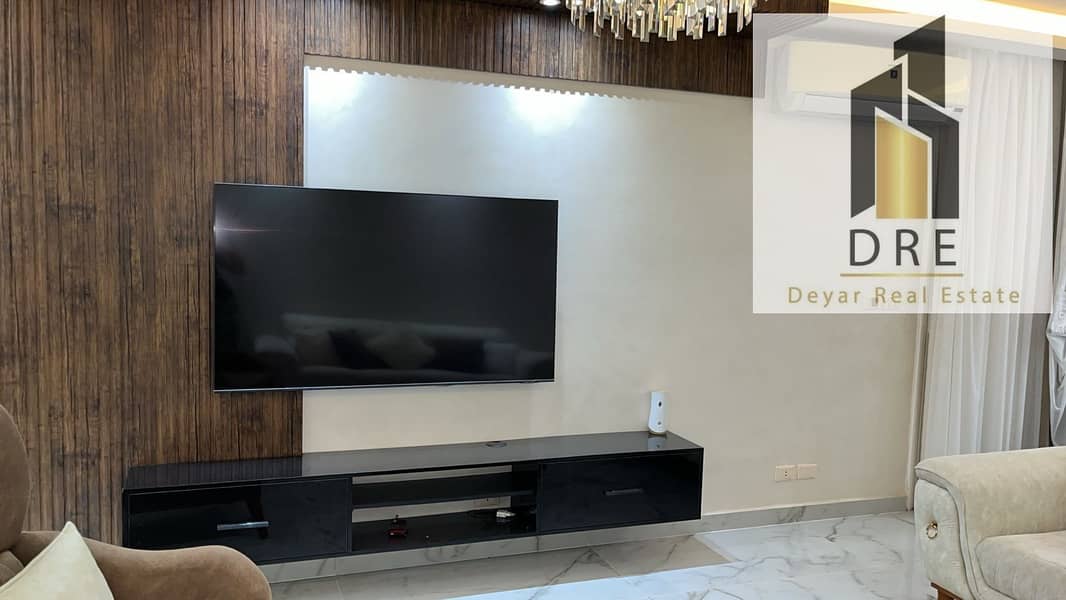 10 c192c539-eb59-46ed-b0d0-d28175754ffe. jpg