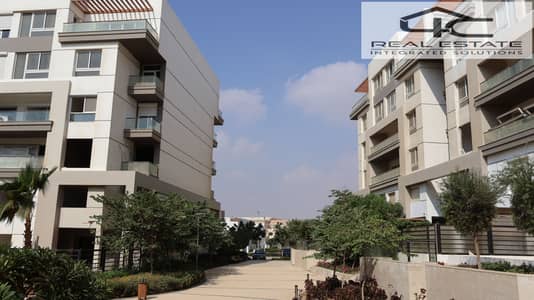 3 Bedroom Flat for Sale in New Cairo, Cairo - IMG_5050. JPG