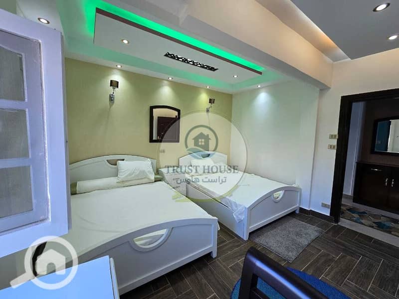 13 WhatsApp Image 2025-11-29 at 14.50. 20 (12). jpeg