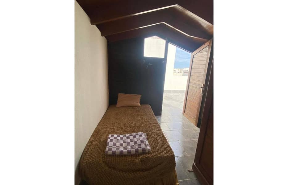 9 cc3ec6a0-5350-4486-aec4-9b9c5f1efd3a. jfif. jpg