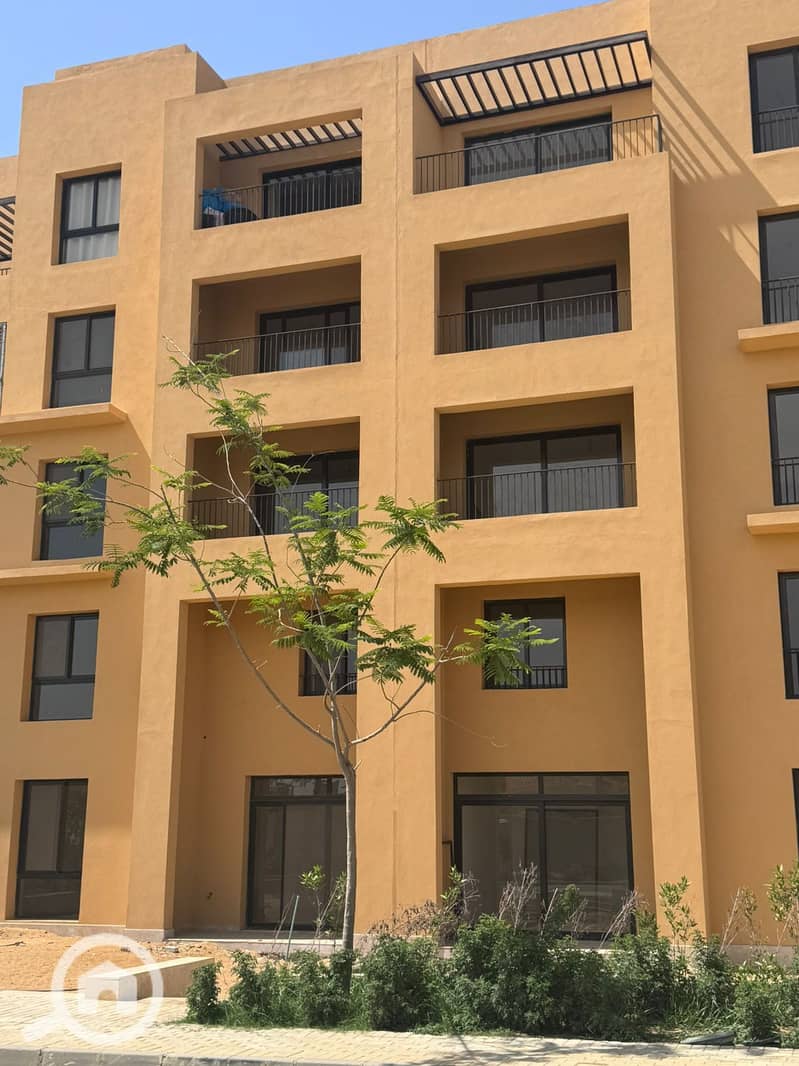 5 e061ff10-5477-45b0-b1a3-a333b7700102. jpeg