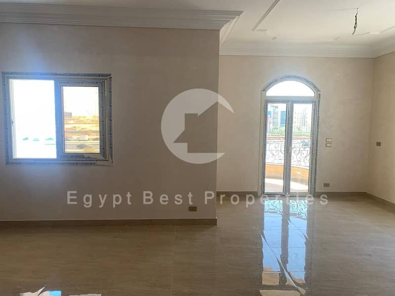 4 54b431b8-59b0-4a39-b9be-abafc95a1f22. jpg