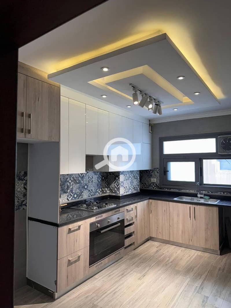 3 18f0a626-2503-457a-a964-025c201160dd. jpg