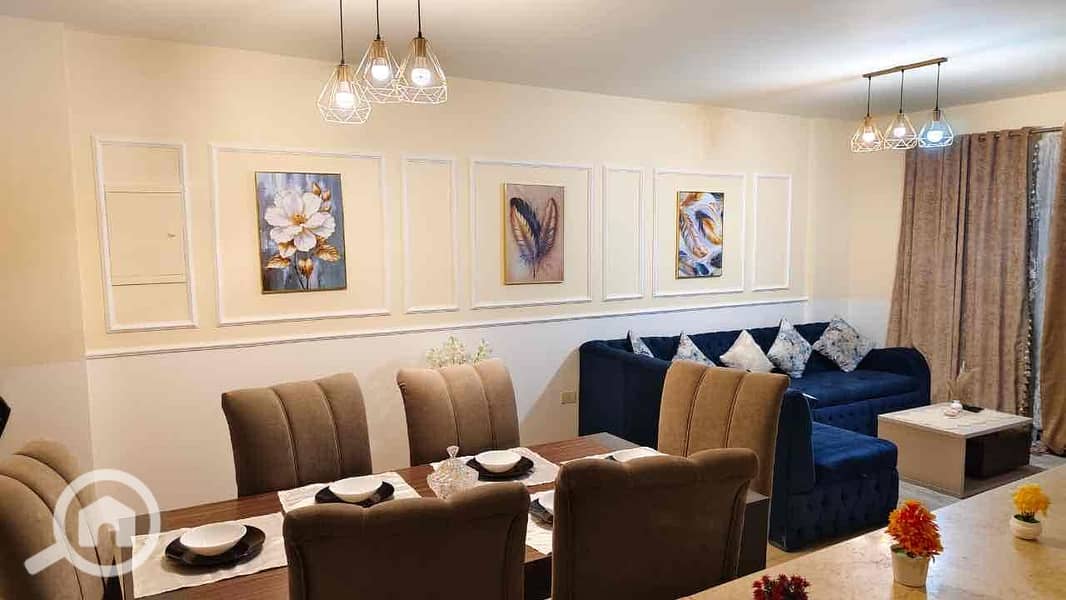 6 822437d8-8fb2-470c-84bb-807c4dd71619. jpg