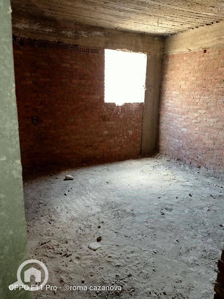 13 -950110170751784433-. jpg