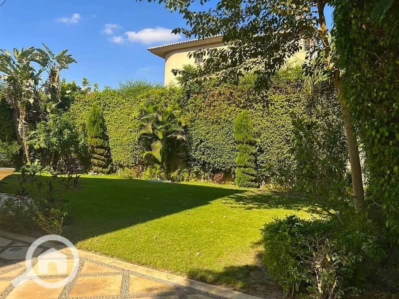 4 c2a9837f-ac82-48cc-9695-f8a198bd4c01. jpeg