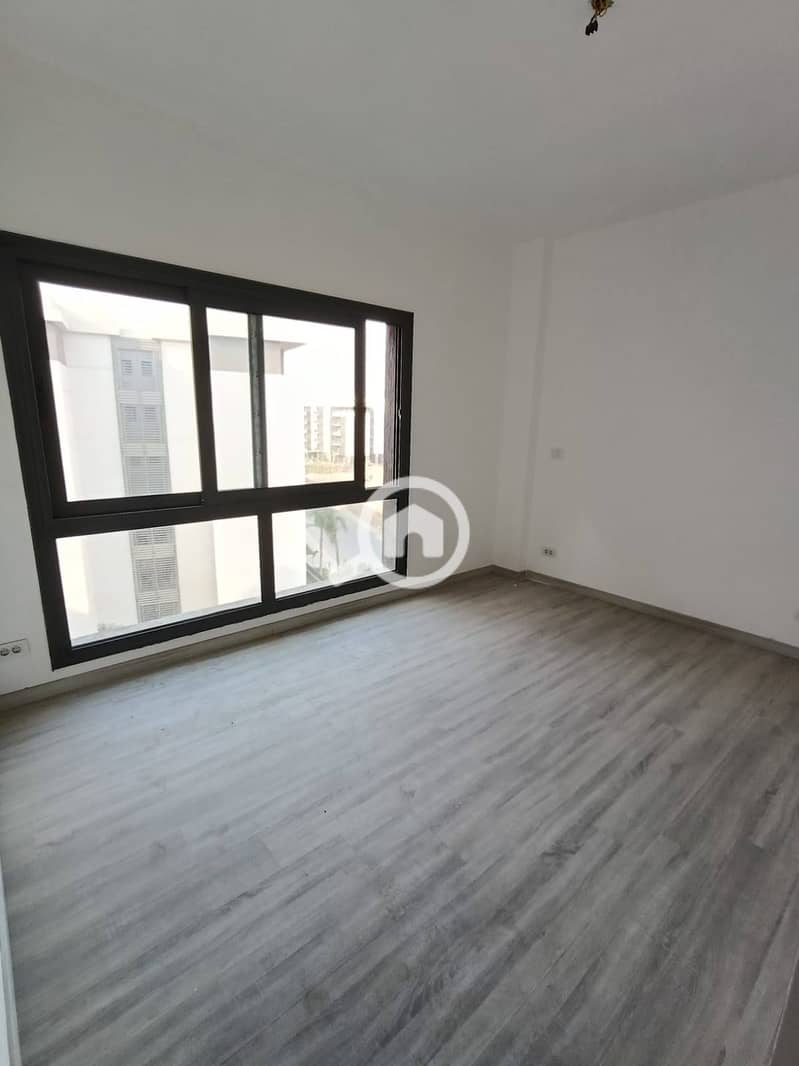 6 494995874_1401502257593752_4494888990684625943_n. jpg