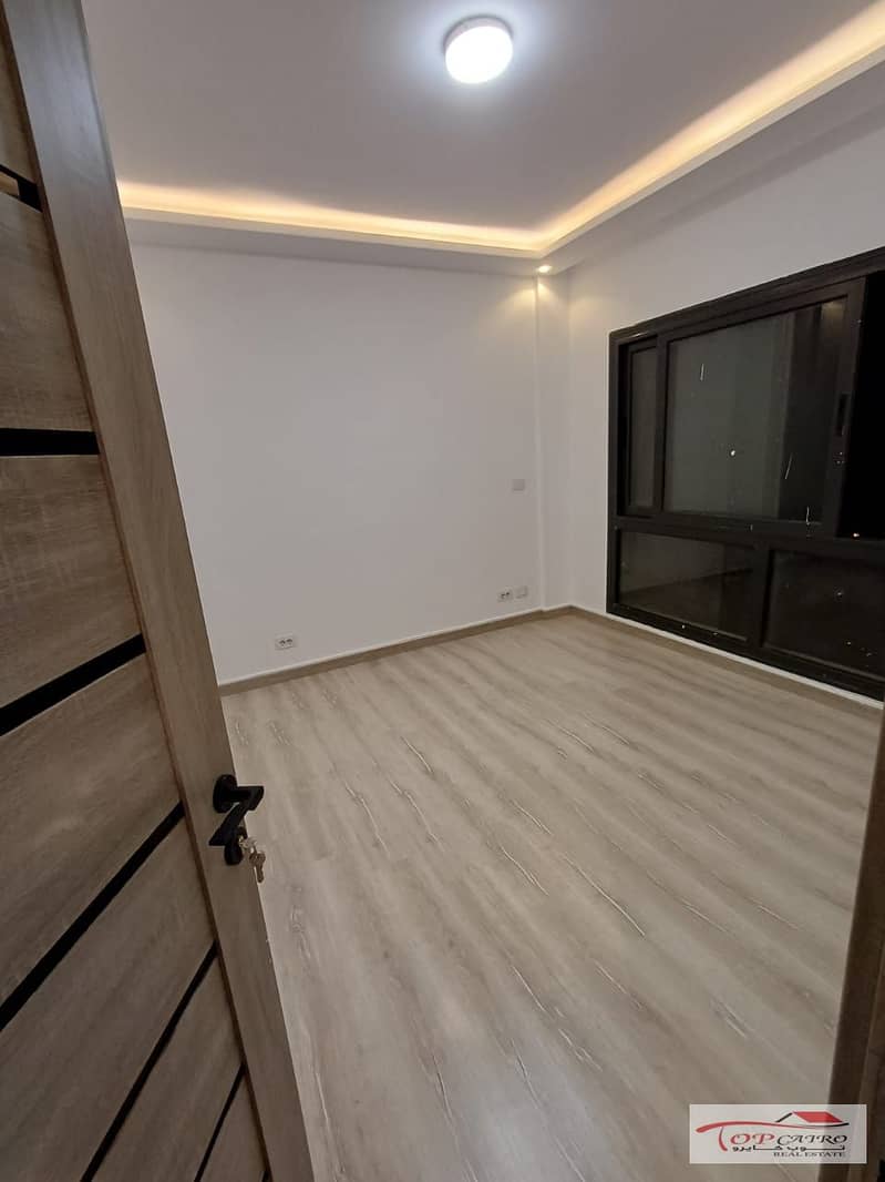 24 WhatsApp Image 2026-01-19 at 10.39. 32 AM (1). jpeg