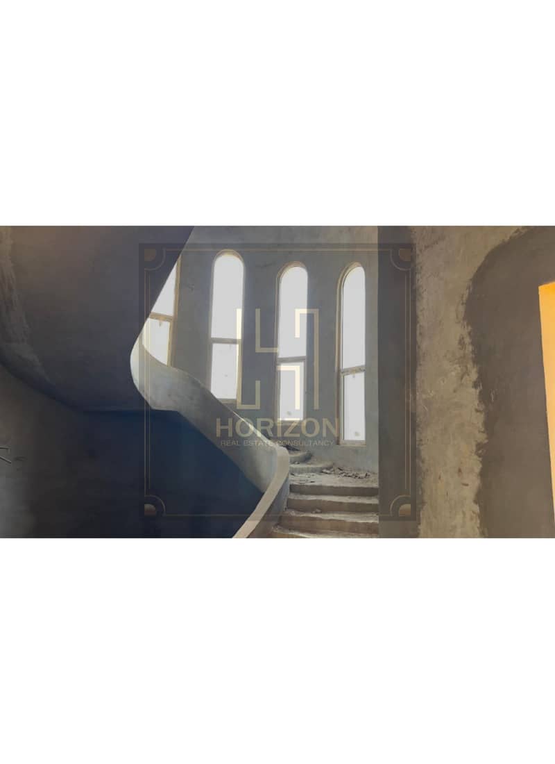 10 WhatsApp Image 2025-10-05 at 5.44. 14 PM (1). jpg