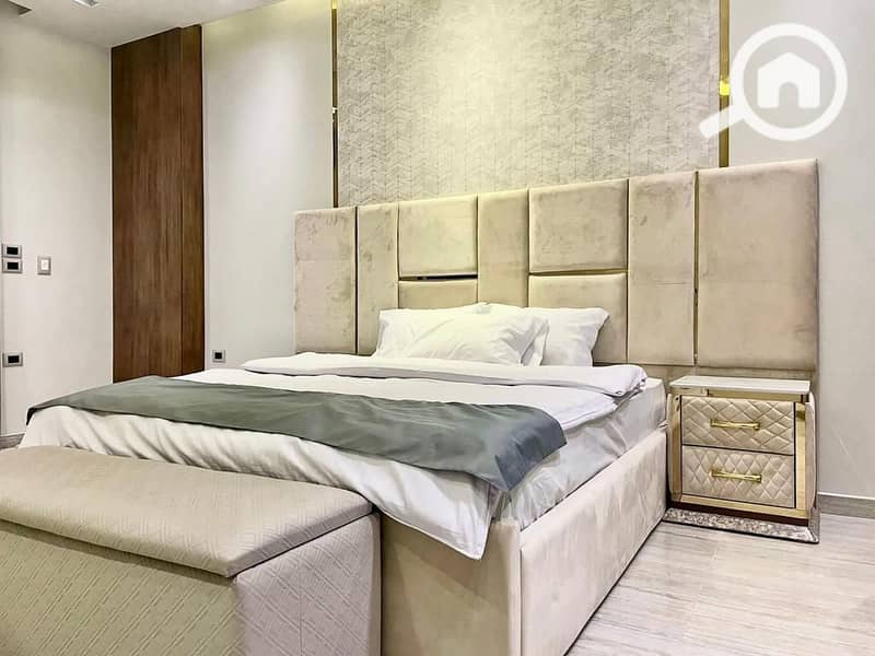 4 7afa1ed0-269e-4a34-a231-5d891e1e97a6. jpg