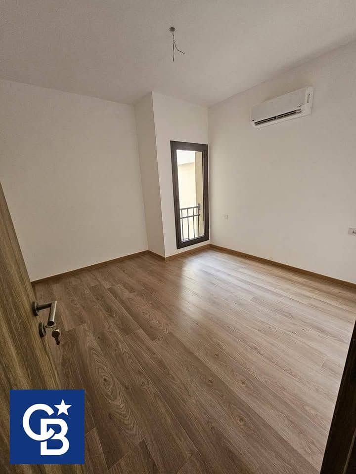 6 494725352_1723420115259485_1128741804041983912_n. jpg