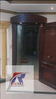 8 98f379c4-5c65-4681-9570-1cc81d6ce9eb. jpg