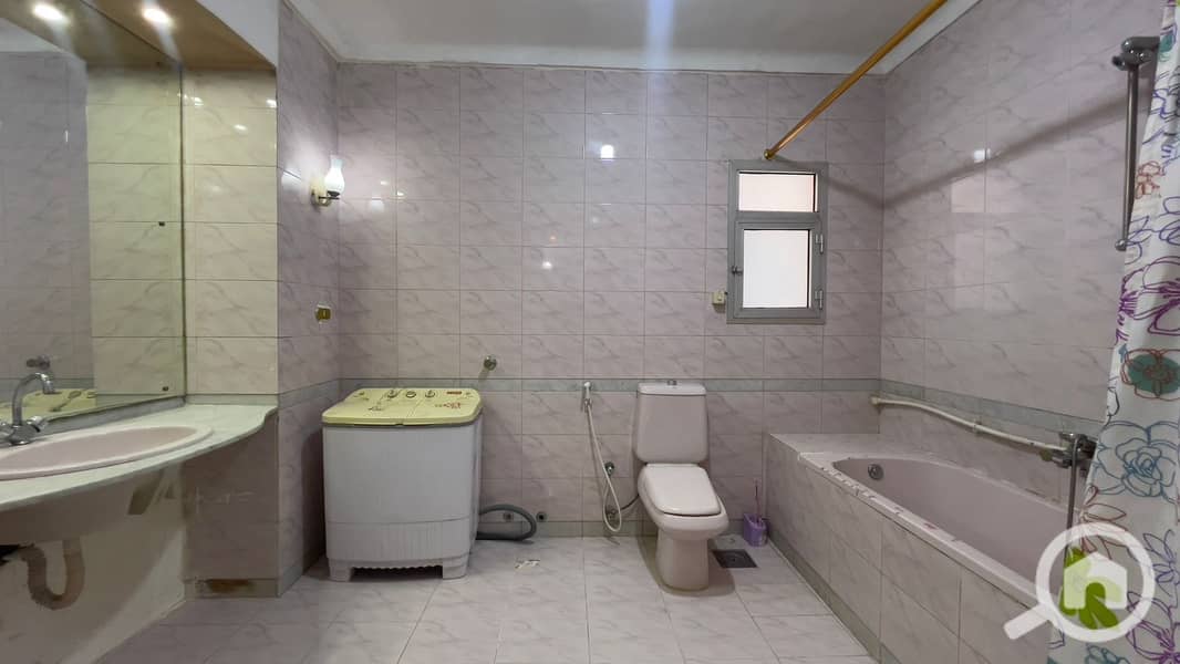 5 41b2a268-43c5-423c-a56b-c04690282961. jpg