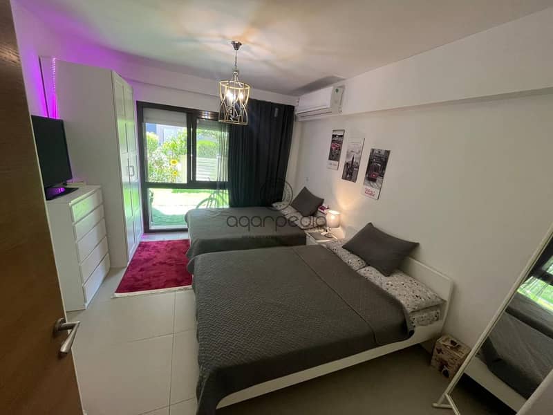 6 522f7d07-8c1c-4137-a7bf-a6a799f07909. jpg