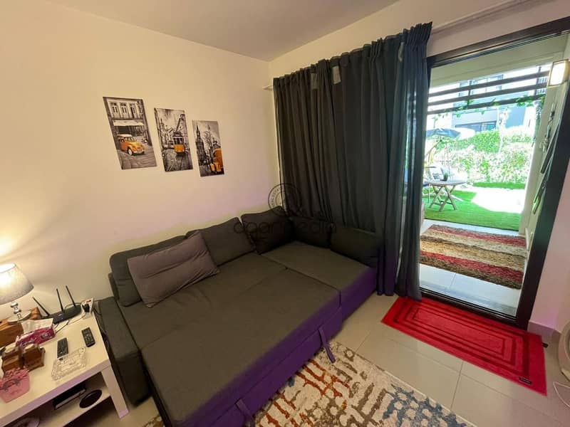 13 cb337316-7edb-4c6f-bf34-07c26e53a82a. jpg