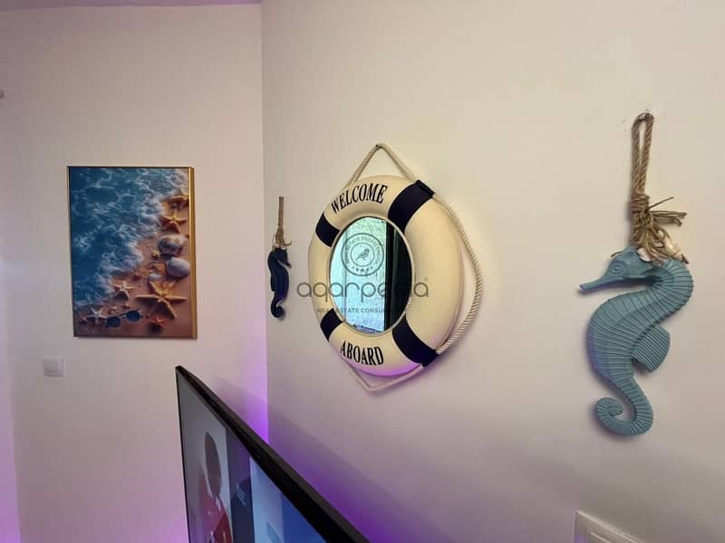 14 d89d9b04-d302-4f47-80c6-7f18e98a3681. jpg