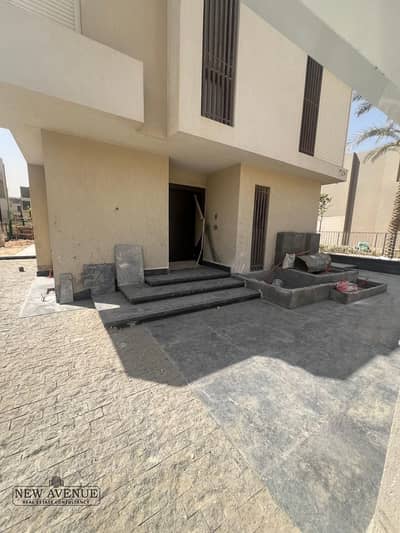 فیلا 4 غرف نوم للبيع في هليوبوليس الجديدة، القاهرة - WhatsApp Image 2026-01-19 at 3.47. 13 PM. jpeg