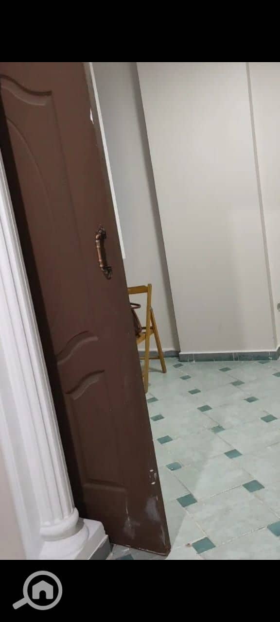 3 a6cd5c6e-582b-45e5-840d-439fd44a02e5. jpg