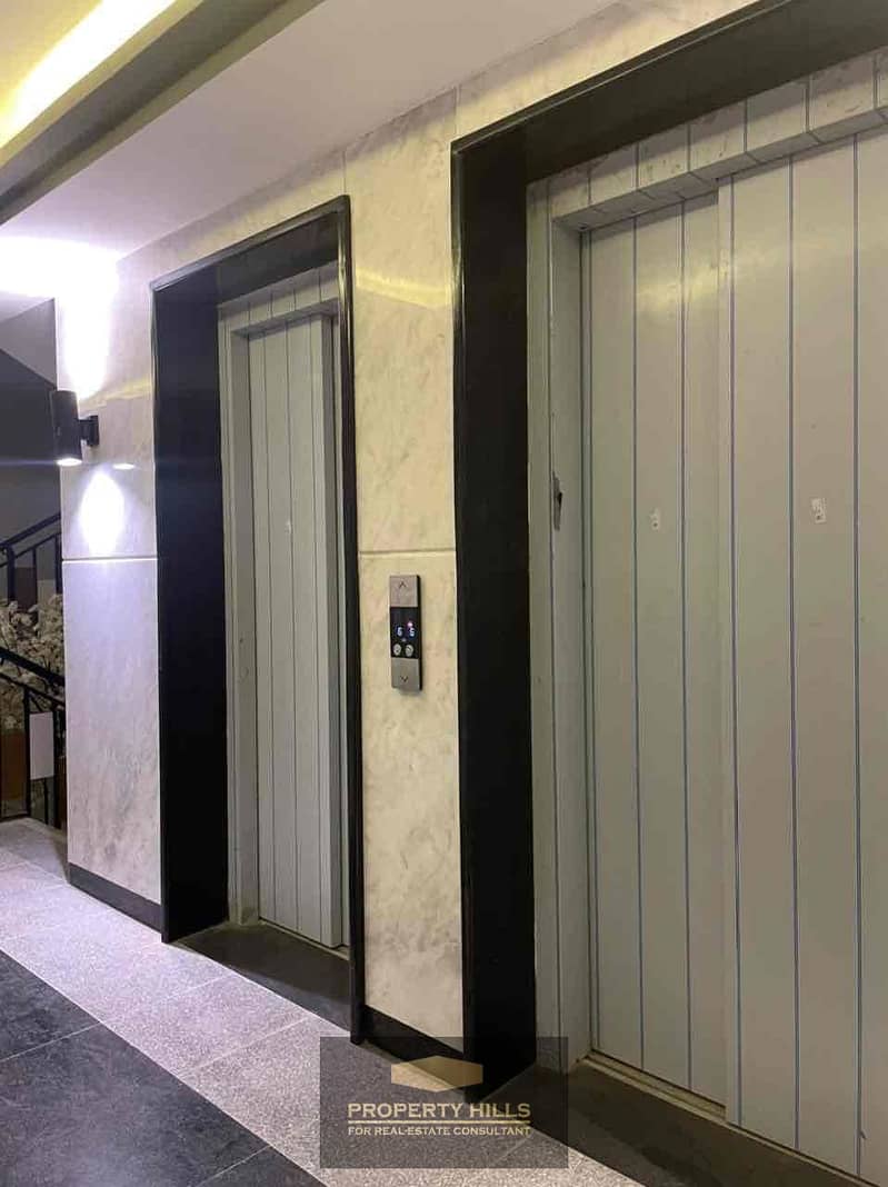 7 b194e9f4-a3b2-480b-a690-989af4259f55. jpg