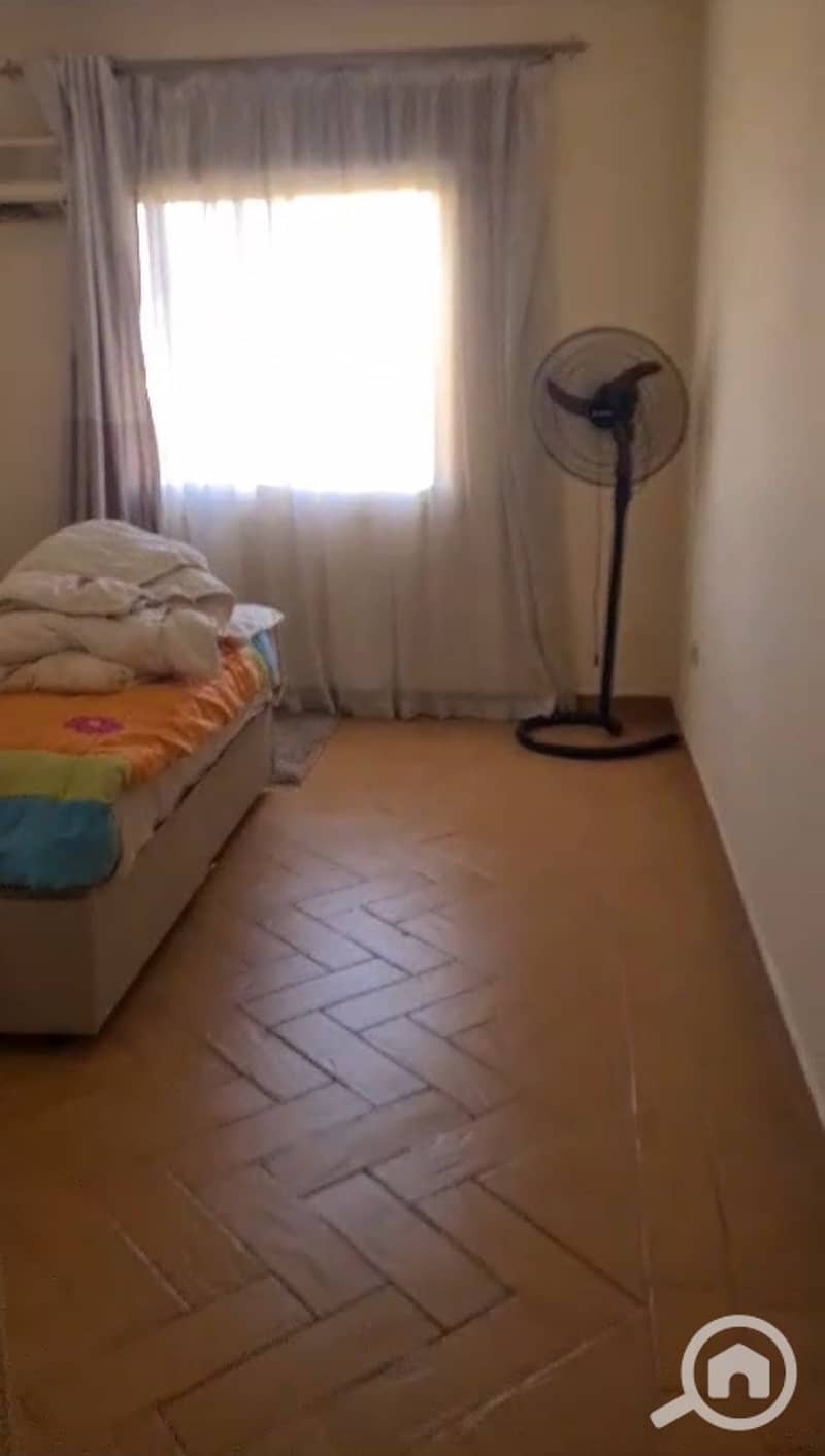 7 de2d791e-8e03-4b87-803d-213f9f6265ee. jpg