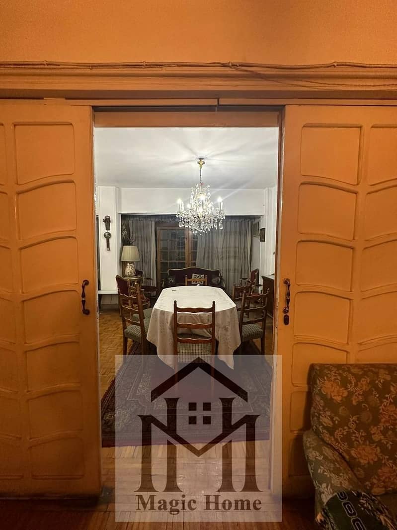 11 e403d367-48d0-482d-a748-a32babe8cb86. jpg