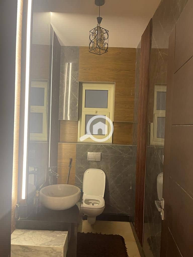 5 WhatsApp Image 2025-11-12 at 1.01. 42 PM (1). jpeg