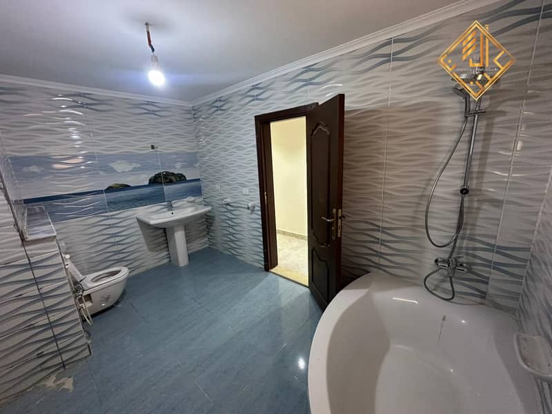 9 WhatsApp Image 2025-05-26 at 13.57. 50 (1). jpeg