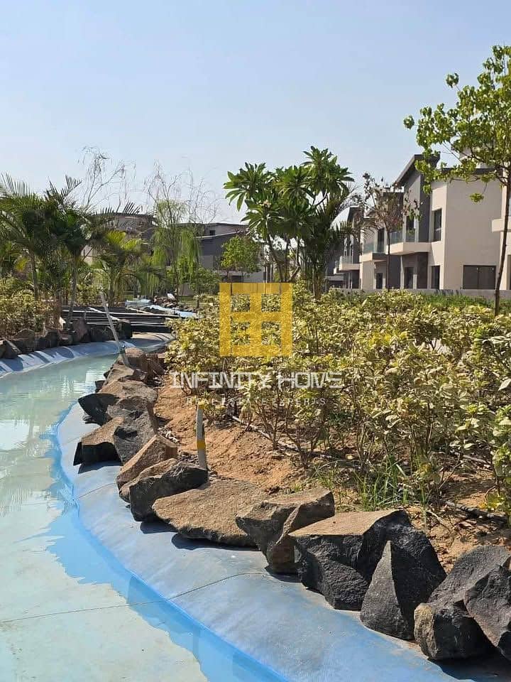 6 568836257_1360362442292007_7769832145453434214_n. jpg