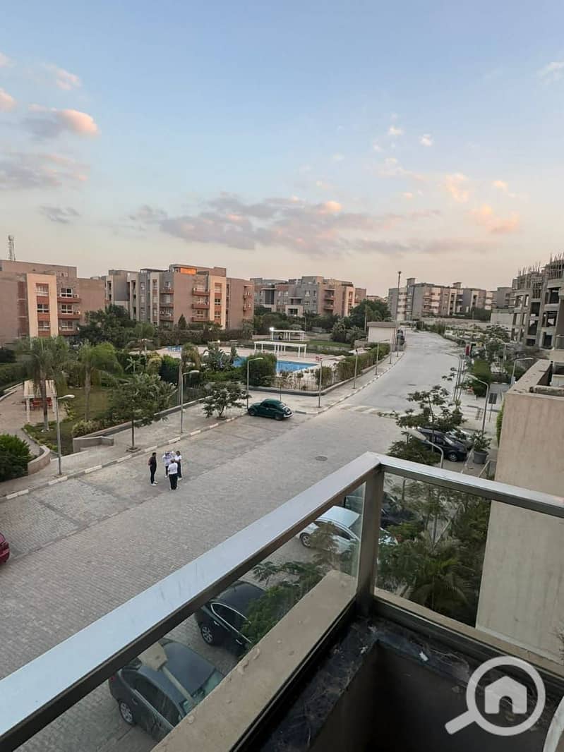 2 55a1ddfe-6f85-4ef0-baa9-d8bc83e8d3be. jpg