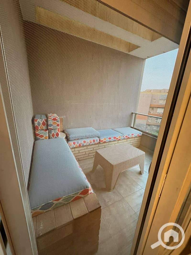 6 2f36a443-accd-4d94-90f4-7417b1baa281. jpg