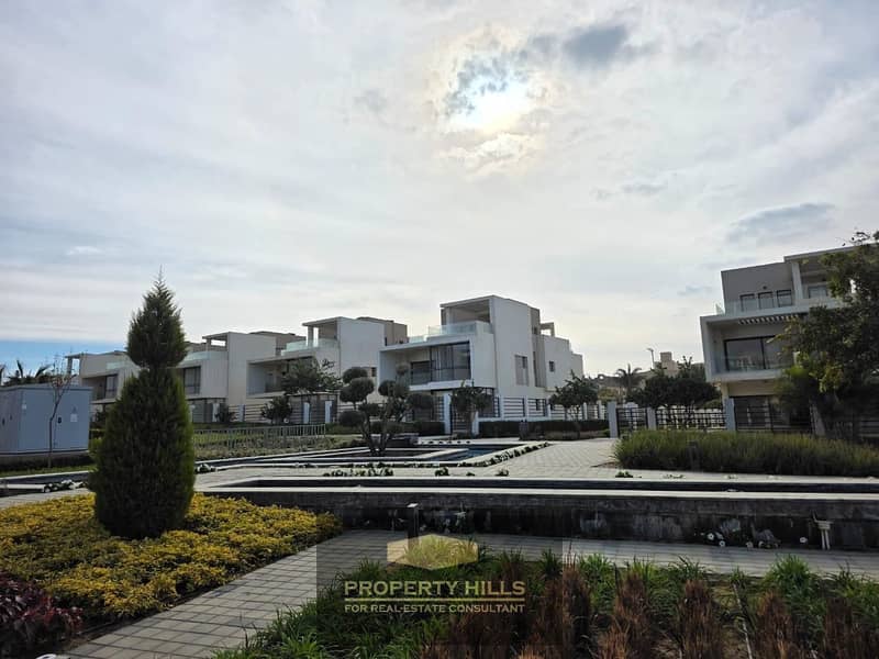 22 88daffa9-703f-4d61-b3a8-5e2bf6d1df60. JPG