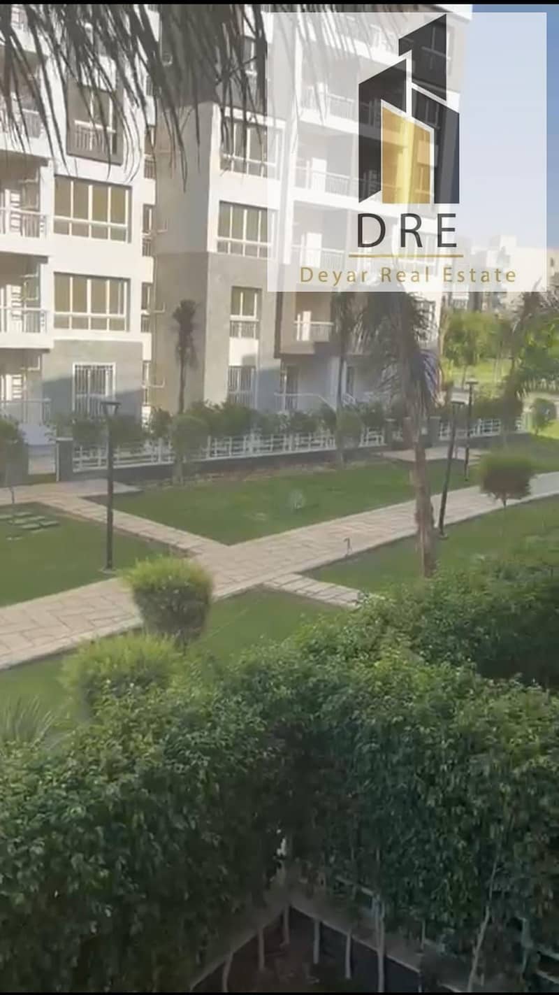 4 f4ee8a15-7f49-45a1-bc68-1e460392fda6. jpg