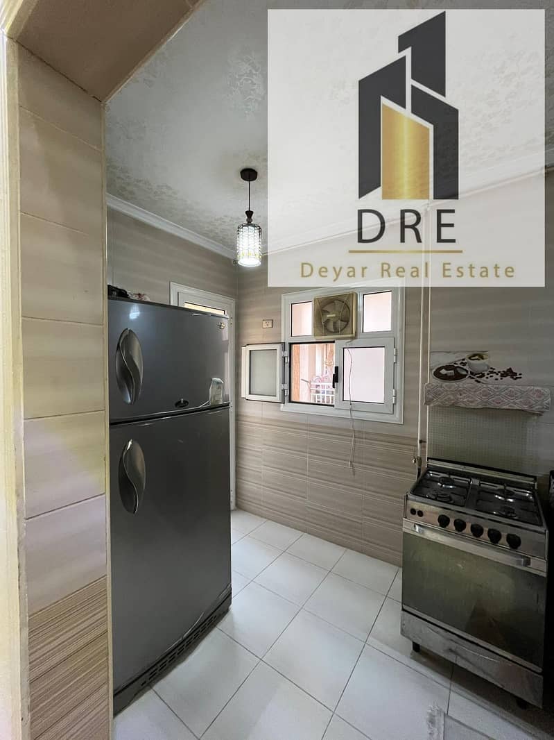 12 c8d4b921-5481-49b4-b802-833650d8271a. jpg