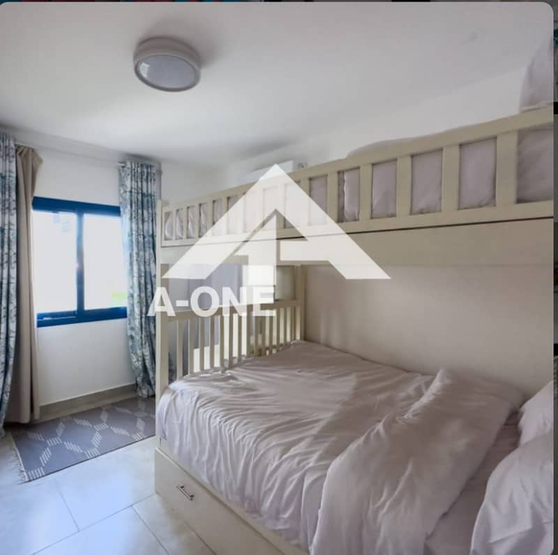 4 46746e26-1cb8-4d8a-9232-964ec396f791. jpg